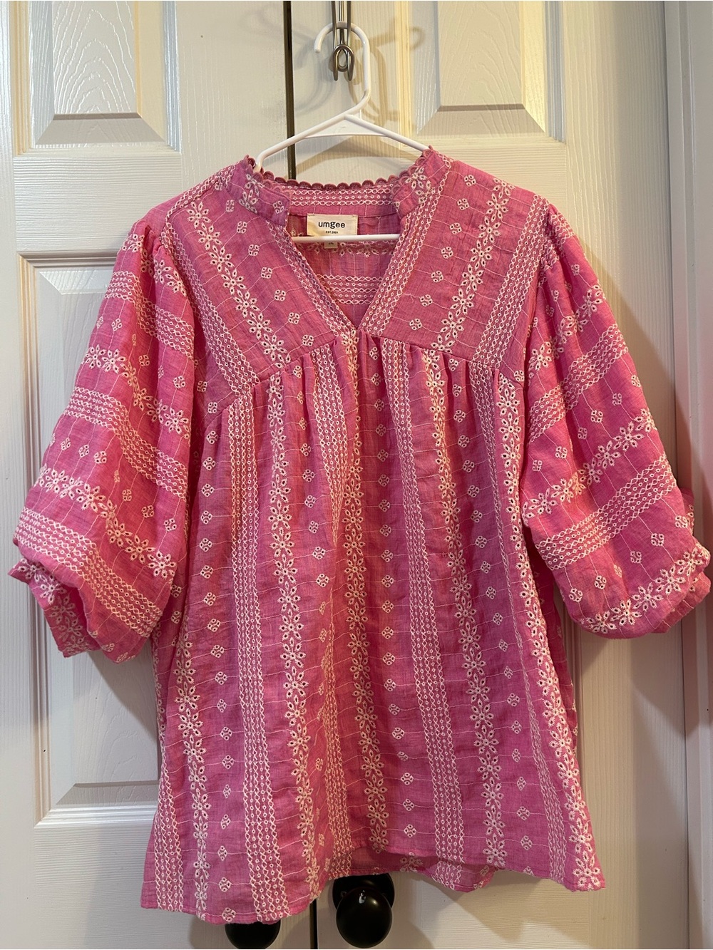 Umgee Fuchsia Pink Embroidered V-Neck Tunic Size 2xl